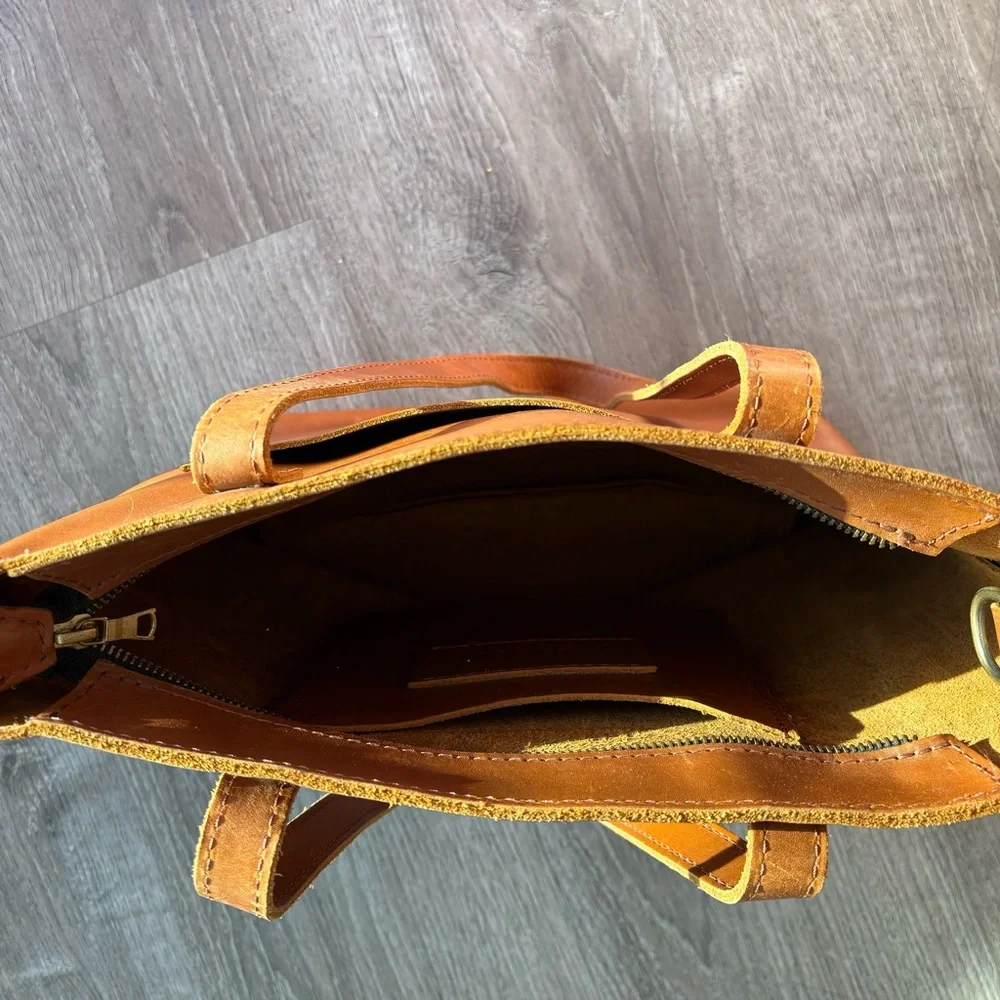 Portland Leather Goods Tote Bag - Picture 6 of 8